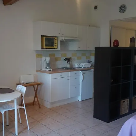 Domaine De Fontete Apartment